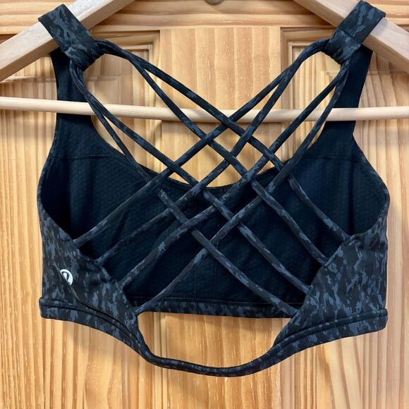 Lululemon Athletica Black and Gray Free To Be Strappy Sports Bra Light Support 4 - Picture 2 of 4